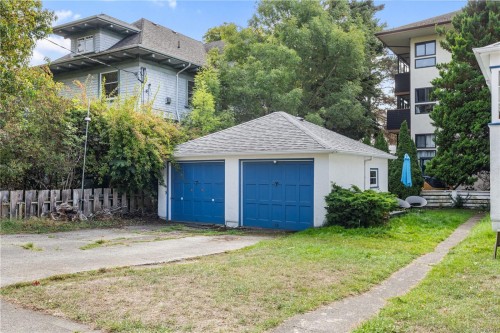 1111 Collinson St, Victoria, BC - Outdoor