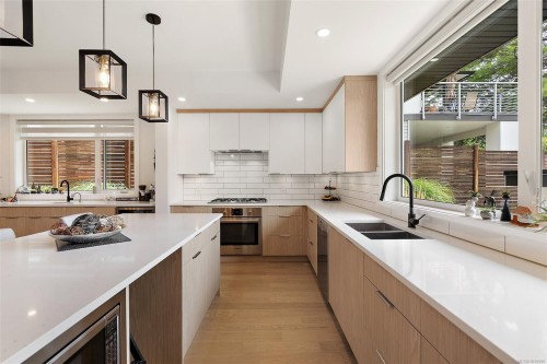 772 Harding Lane, Central Saanich, BC 