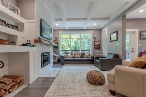 6888 Southview Terr, Duncan, BC 