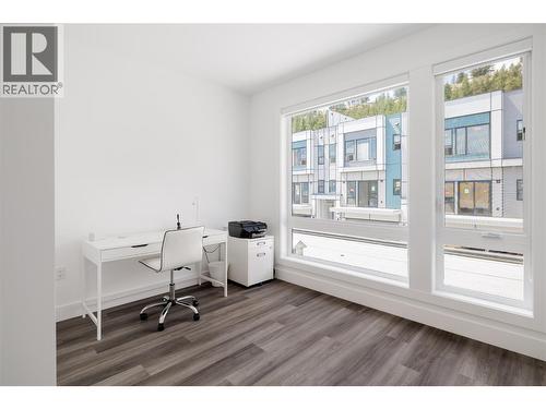 2100 Campbell Place Unit# 160, West Kelowna, BC - Indoor Photo Showing Office