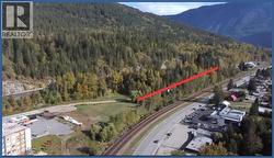1640 Bend Frontage Road  Revelstoke, BC V0E 2S0