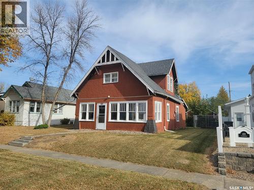 406 1St Street E, Wilkie, SK - Outdoor