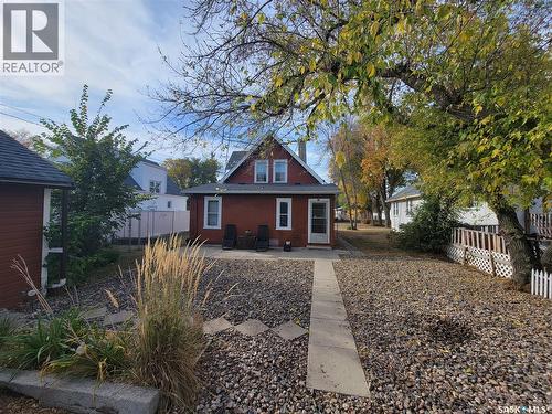 406 1St Street E, Wilkie, SK - Outdoor