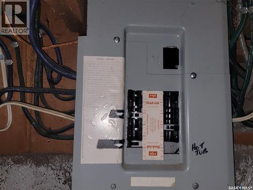 406 1St Street E, Wilkie, SK - Indoor Photo Showing Other Room