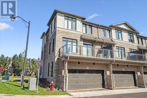 Double car garage - 2180 Postmaster Drive, Oakville, ON - Outdoor With Balcony