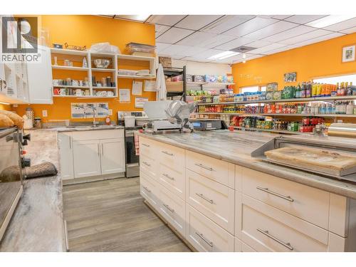 221 5Th Avenue, Stewart, BC 