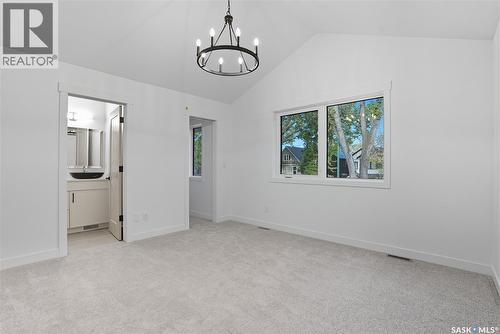 819 6Th Avenue N, Saskatoon, SK - Indoor Photo Showing Other Room