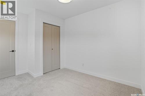 819 6Th Avenue N, Saskatoon, SK - Indoor Photo Showing Other Room