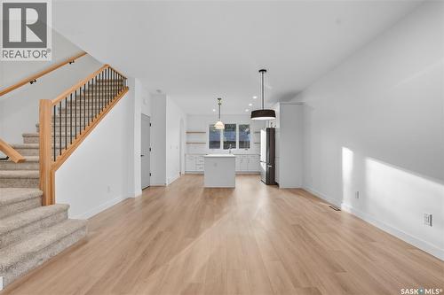 819 6Th Avenue N, Saskatoon, SK - Indoor