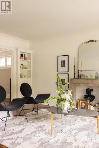 124 Cline Avenue N, Hamilton, ON - Indoor