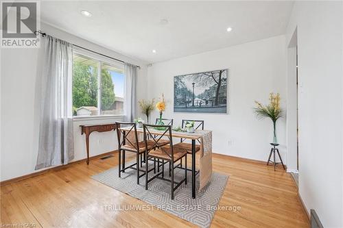 11 Van Horne Place, Kitchener, ON - Indoor Photo Showing Dining Room
