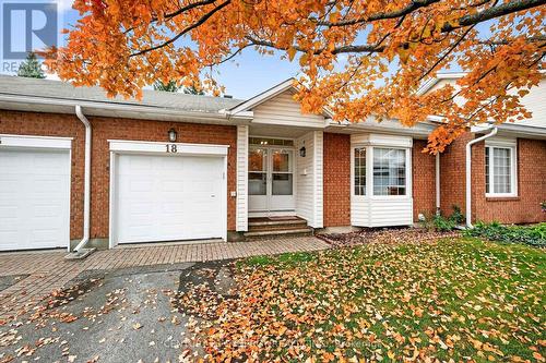 47 - 18 OYSTER BAY COURT  Ottawa, ON K2S 1H3