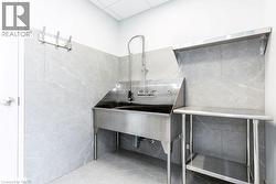 Pet Washing Area - 