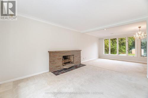 521 Vanessa Crescent, Mississauga, ON - Indoor Photo Showing Other Room With Fireplace