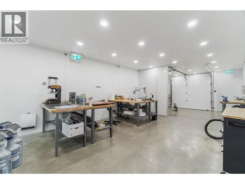 9030 Oak Street, Vancouver, BC 