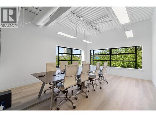 9030 Oak Street, Vancouver, BC 