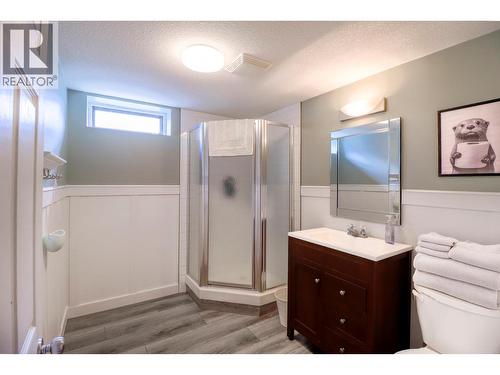 1312 Larch Drive S, Cranbrook, BC - Indoor Photo Showing Bathroom