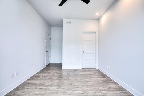 Primary bedroom - 206-7705 Boul. St-Martin O., Laval (Sainte-Dorothée), QC - Indoor Photo Showing Other Room