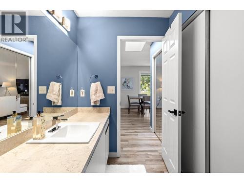 4035 Gellatly Road Unit# 132, West Kelowna, BC - Indoor Photo Showing Bathroom