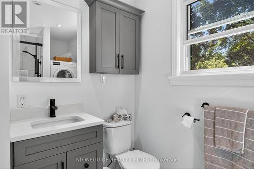 239 Rogers Street, Peterborough (Ashburnham Ward 4), ON - Indoor Photo Showing Bathroom
