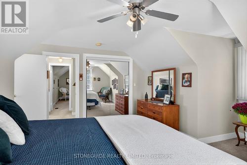 239 Rogers Street, Peterborough (Ashburnham Ward 4), ON - Indoor Photo Showing Bedroom