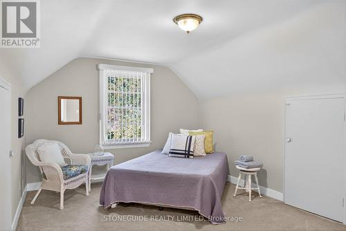 239 Rogers Street, Peterborough (Ashburnham Ward 4), ON - Indoor Photo Showing Bedroom