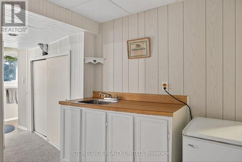 239 Rogers Street, Peterborough (Ashburnham Ward 4), ON - Indoor Photo Showing Laundry Room