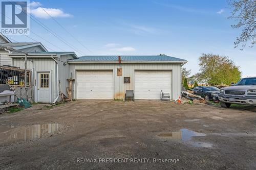 1224 Parkinson Road, Woodstock, ON - Outdoor