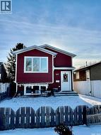 907 Ominica STREET E  Moose Jaw, SK S6H 0J1