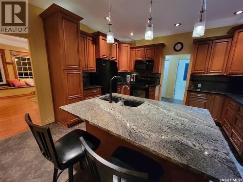 560 4Th Avenue E, Unity, SK - Indoor Photo Showing Kitchen