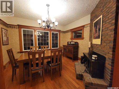 560 4Th Avenue E, Unity, SK - Indoor Photo Showing Dining Room