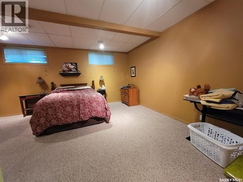 560 4Th Avenue E, Unity, SK - Indoor Photo Showing Basement