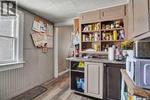 206 K Avenue S, Saskatoon, SK - Indoor