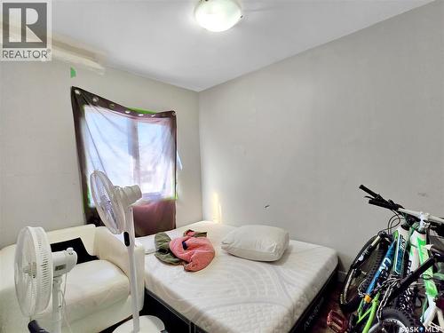 203 U Avenue S, Saskatoon, SK - Indoor Photo Showing Bedroom