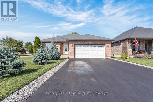 69 WILLIAM STREET  Tillsonburg, ON N4G 5R8