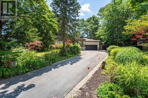 1063 Greenoaks Drive, Mississauga, ON - Outdoor