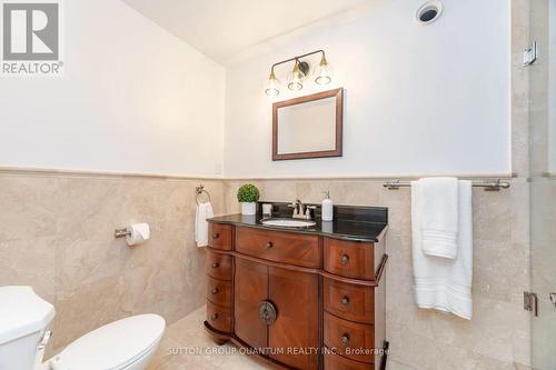1063 Greenoaks Drive, Mississauga, ON - Indoor Photo Showing Bathroom