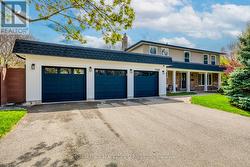 1460 CAULDER DRIVE  Oakville, ON L6J 5S9