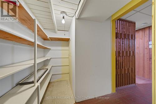 112 Eden Court, Newmarket, ON - Indoor