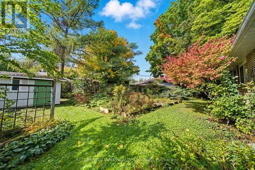 112 Eden Court, Newmarket, ON - Outdoor