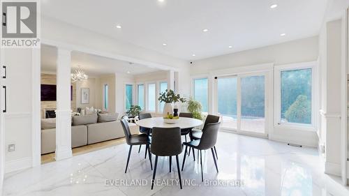 1109 Secretariate Road, Newmarket, ON - Indoor Photo Showing Dining Room