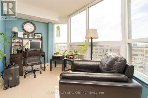 2802 - 8 Lisa Street, Brampton, ON - Indoor