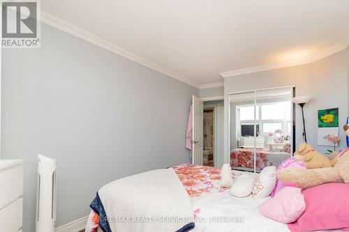 2802 - 8 Lisa Street, Brampton, ON - Indoor Photo Showing Bedroom