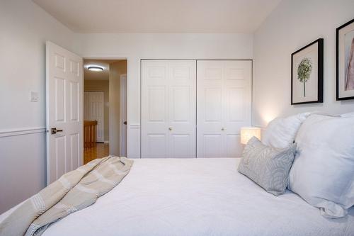 Bedroom - 427  - 431 Rue François-V.-Malhiot, Boucherville, QC - Indoor Photo Showing Bedroom
