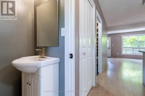 8 - 102 Silvan Drive, Welland (N. Welland), ON - Indoor Photo Showing Bathroom