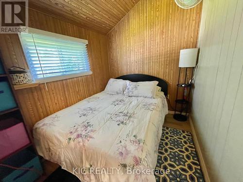 22  #15 Lake Road, Trent Hills, ON - Indoor Photo Showing Bedroom
