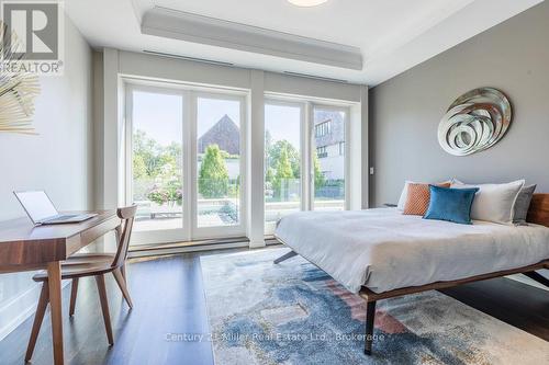 26 - 10 Maple Grove Drive, Oakville (Mo Morrison), ON - Indoor Photo Showing Bedroom