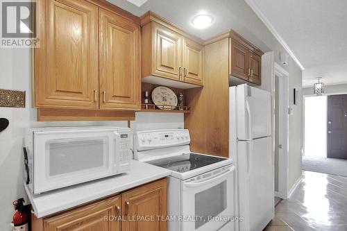 96 Prince Albert Street, Ottawa, ON - Indoor Photo Showing Kitchen
