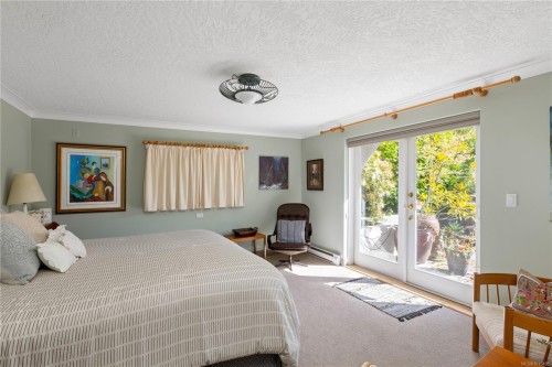 3331 Woodburn Ave, Oak Bay, BC 