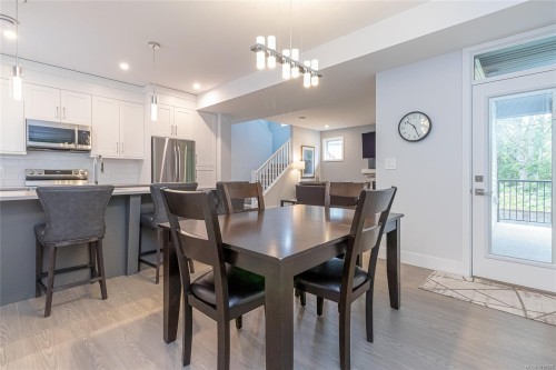 370 Vienna Pl, Nanaimo, BC 